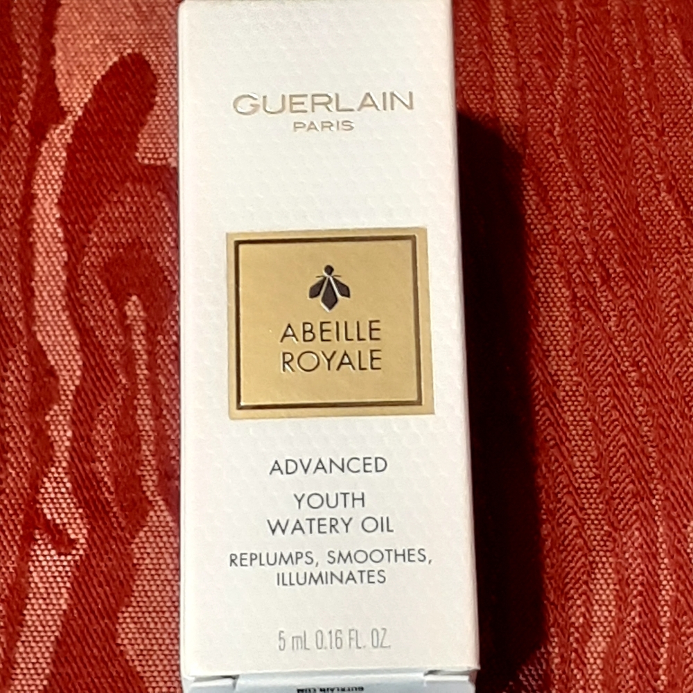 Guerlain Paris Abeille Royale Advanced Youth Watery Oil 0.16oz/5ml (=10ml) New